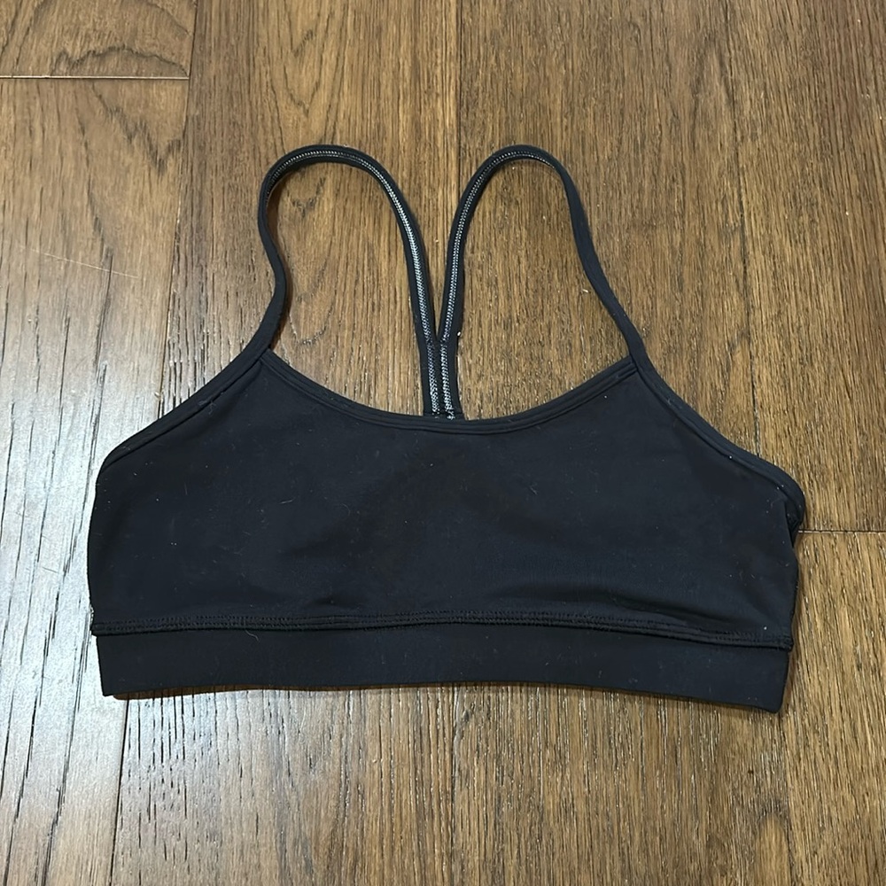 lululemon bra in black with black size 4